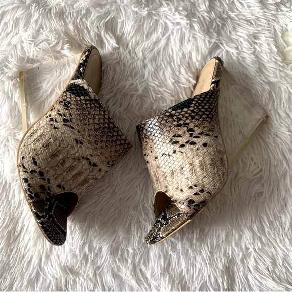 CLEAR HEEL MULES - Picture 3 of 10